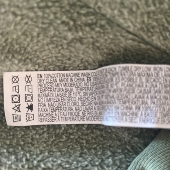 New With Tags Forever 21 cropped oversized lightweight jacket - Small - Picture 9 of 9